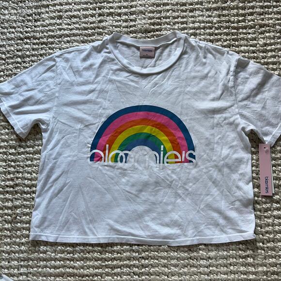 Bloomies Cropped Tee Sz Small - Picture 1 of 4